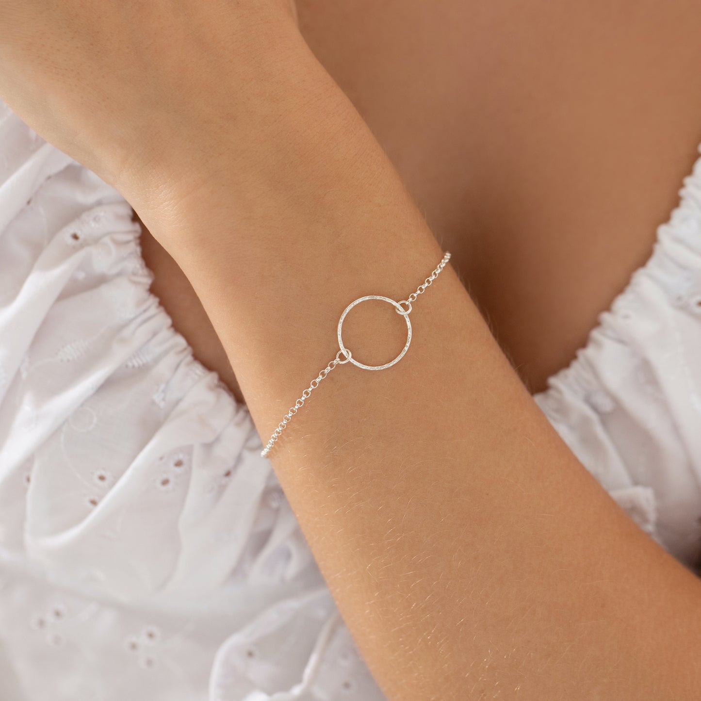 Hammered Circle Bracelet in Silver